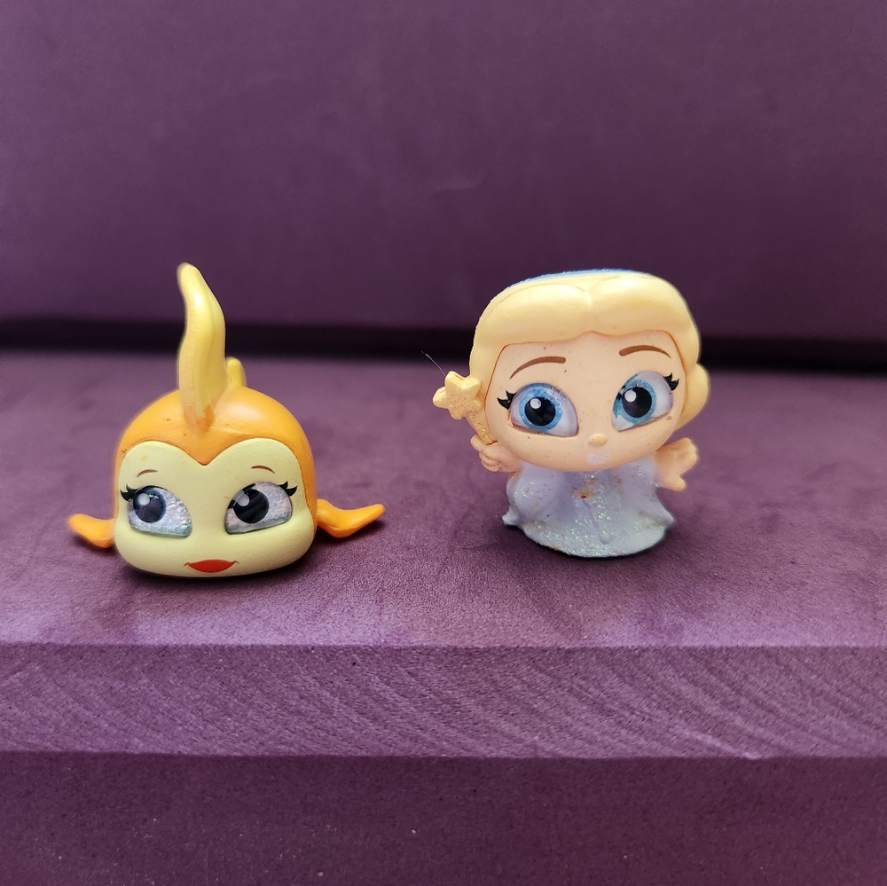 Disney Doorables Series 10 Exclusive Cleo and Blue Fairy from Pinnochio
